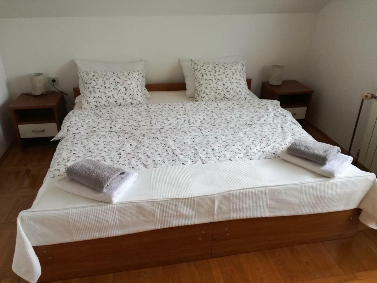 Апартаменты Apartman Jasmin Catrnja Экстерьер фото